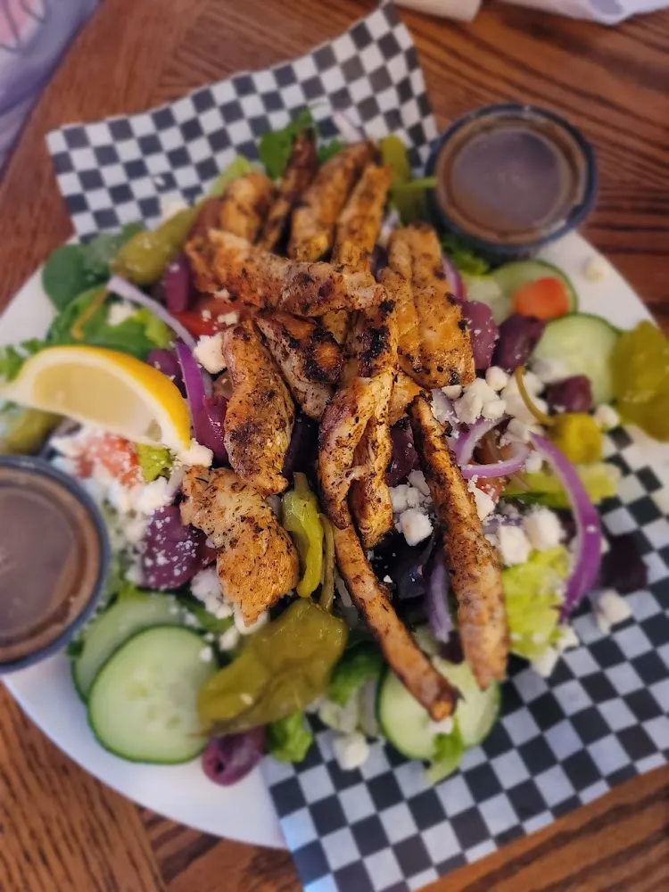 Greek Salad with Chicken